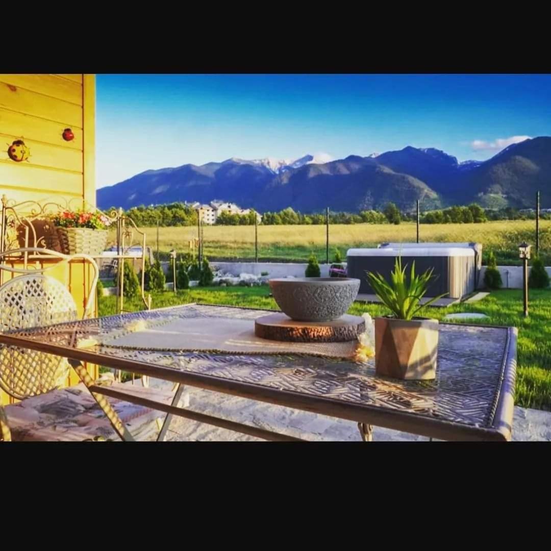 Mountain Villa Jordan- With Jacuzzi ラズロク エクステリア 写真