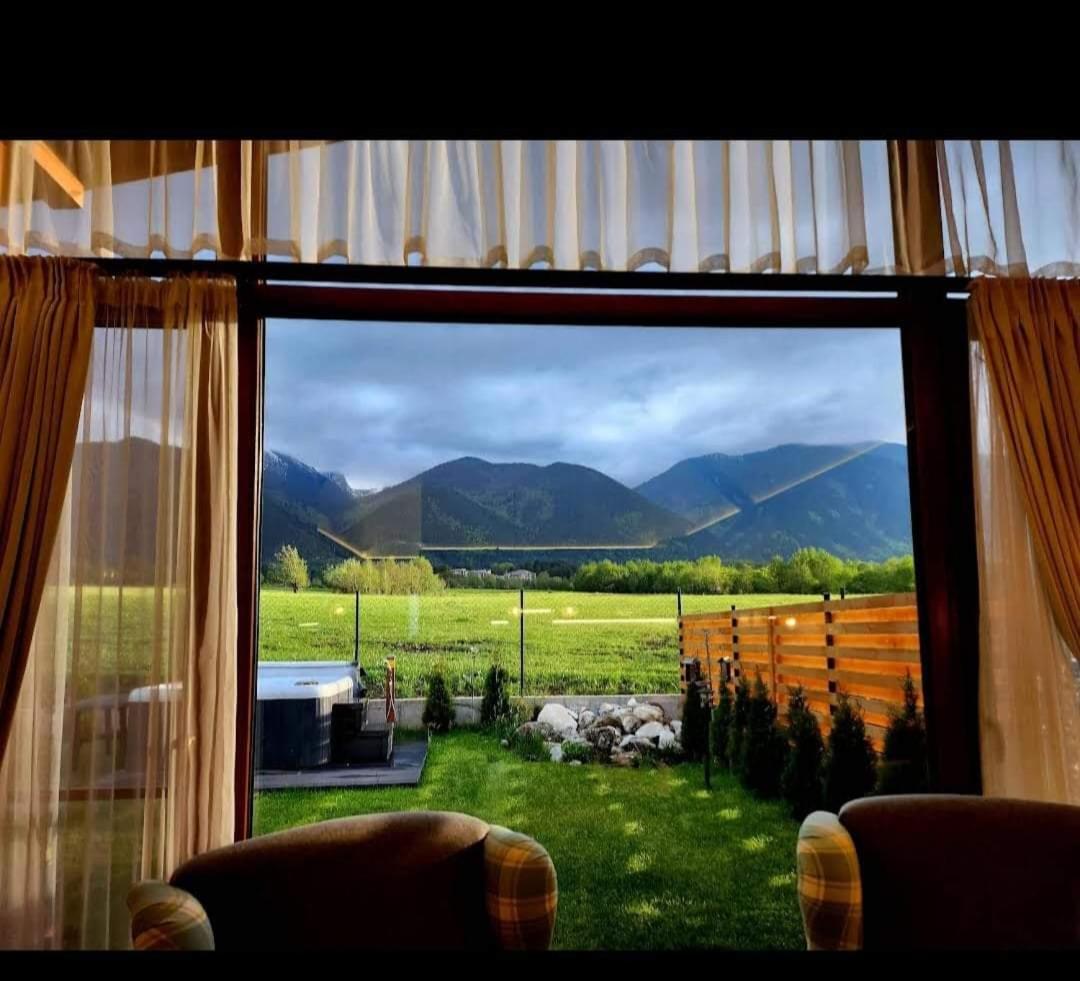 Mountain Villa Jordan- With Jacuzzi ラズロク エクステリア 写真