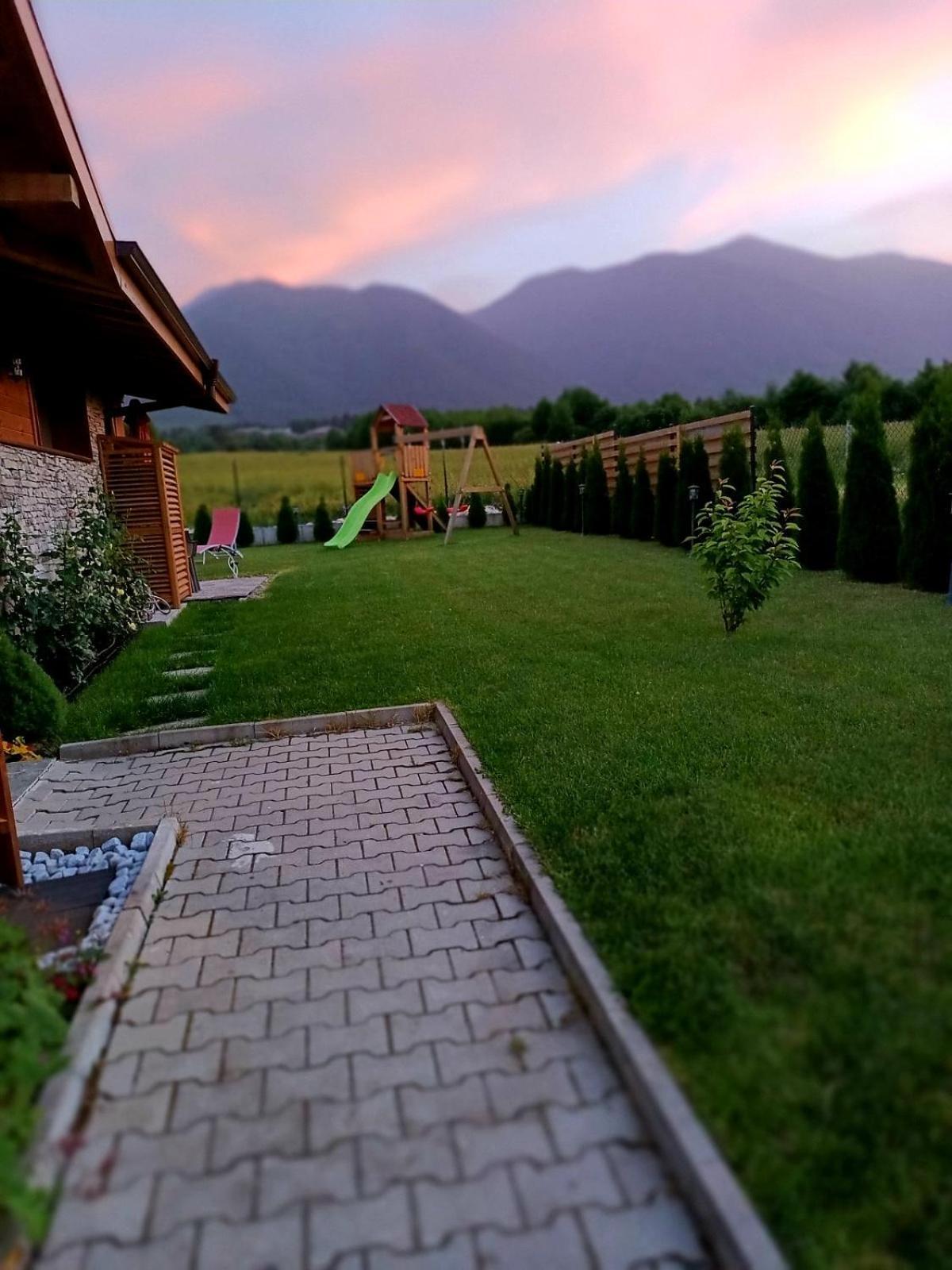Mountain Villa Jordan- With Jacuzzi ラズロク 部屋 写真